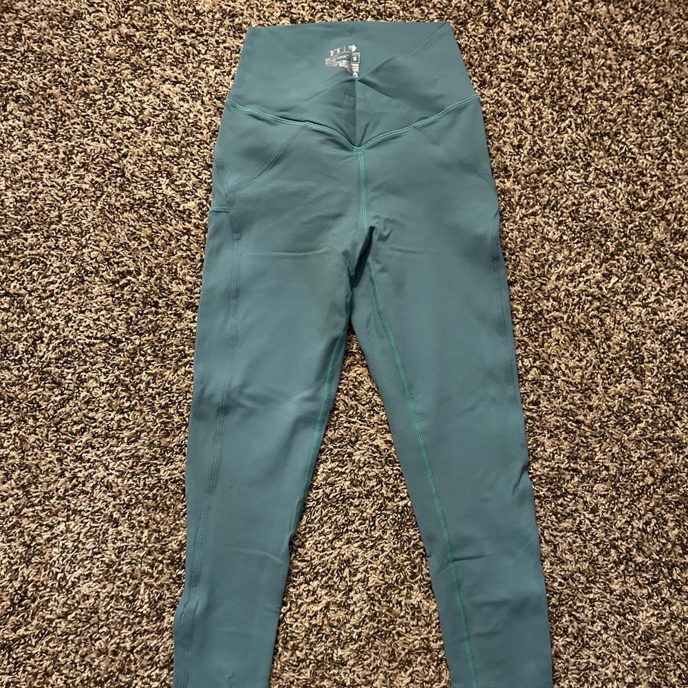 For The Peach leggings